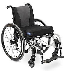 LIGHTWEIGHT MANUAL WHEELCHAIR